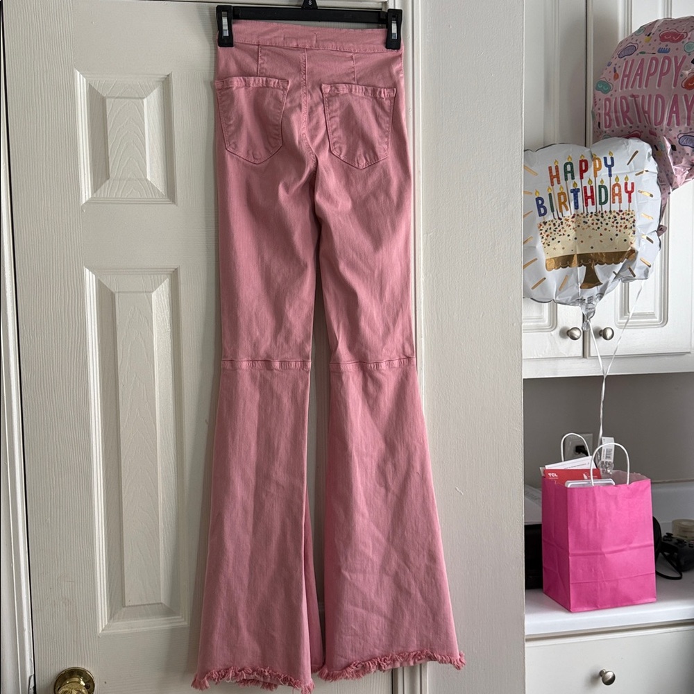 VIBRANT M. I. U. Vintage Y2K SUPER WIDE
Leg Distressed BUBBLEGUM Pink JEANS - Picture 7 of 13